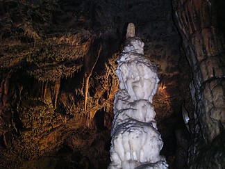 Fájlnév=Aggteleki_Nemzeti_Park_Baradla_cseppko.jpg
Fájlméret=545KiB
Méretek=800x600
Hozzáadás dátuma=2010 November 19. Aggteleki_Nemzeti_Park_Baradla_cseppko.jpg