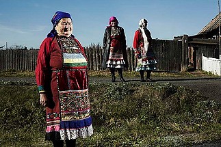 Fájlnév=zommel_a_mari_el.jpg
Fájlméret=66KiB
Méretek=500x333
Hozzáadás dátuma=2012 November 7. zommel_a_mari_el.jpg