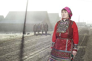 Fájlnév=zommel_a_mari_el_2.jpg
Fájlméret=54KiB
Méretek=500x333
Hozzáadás dátuma=2012 November 7. zommel_a_mari_el_2.jpg